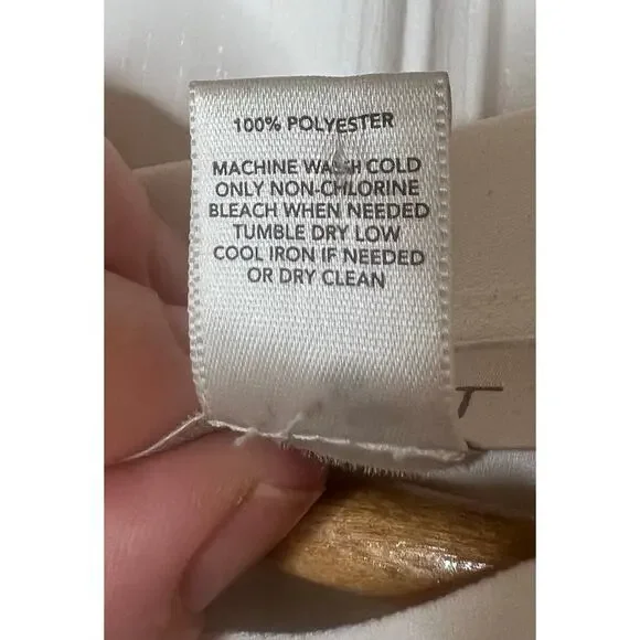 Ann Taylor Loft Outlet Women's White Toucan Print Top Blouse Shirt Size Large - Picture 7 of 7